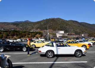 高雄大駐車場